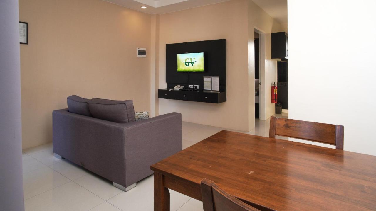 Garden Vista Hotel Davao City Esterno foto